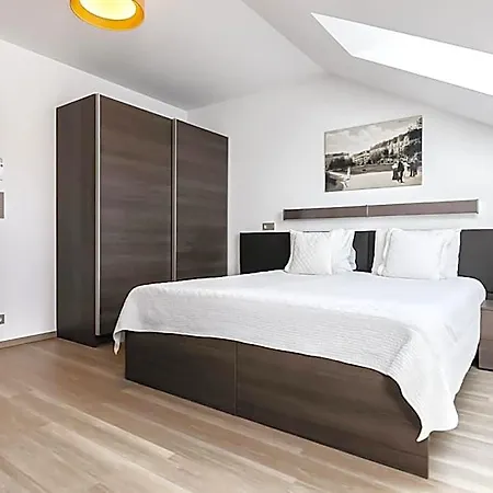 Vinohradsky Dum 4* Prag