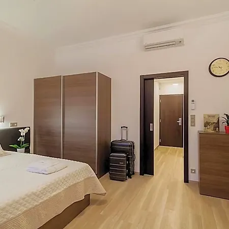 Aparthotel Vinohradsky Dum 4*
