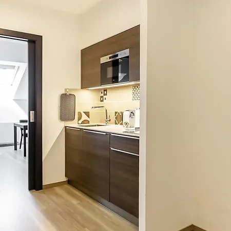 Vinohradsky Dum Aparthotel 4*