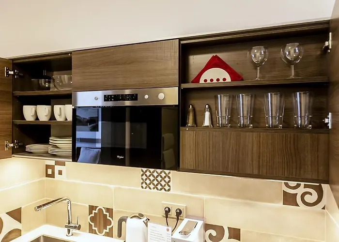 Apartmanhotel Vinohradsky Dum 4*
